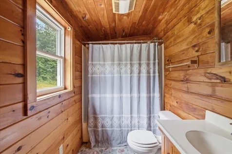230 Vt Route 25 Topsham VT 05086