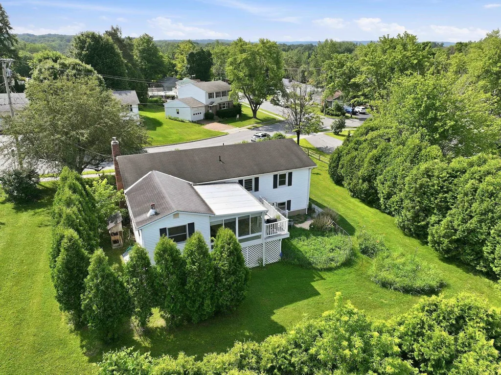 30 Drury Drive Essex Junction VT 05452