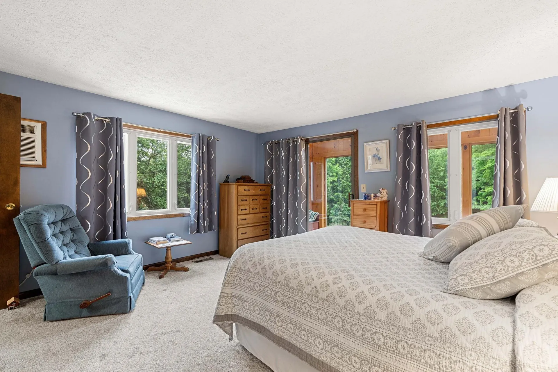 42 Thorndike Road Weare NH 03281