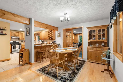 42 Thorndike Road Weare NH 03281