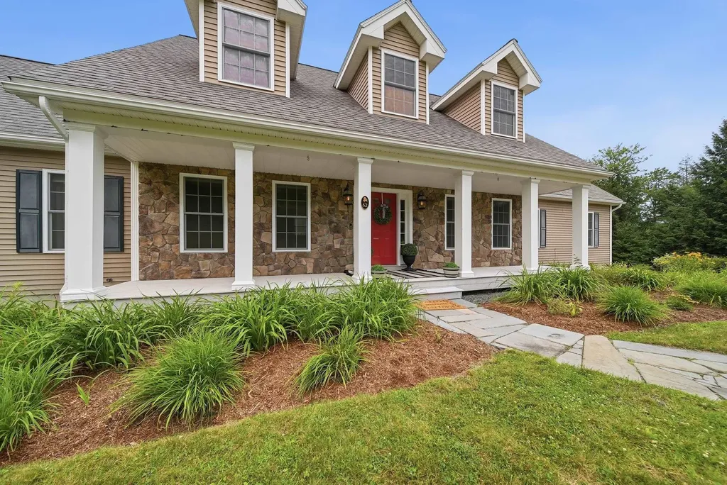 62 Monadnock Lane Peterborough NH 03458