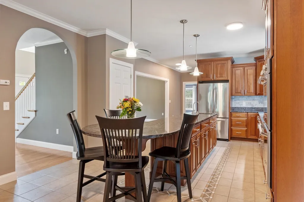 62 Monadnock Lane Peterborough NH 03458