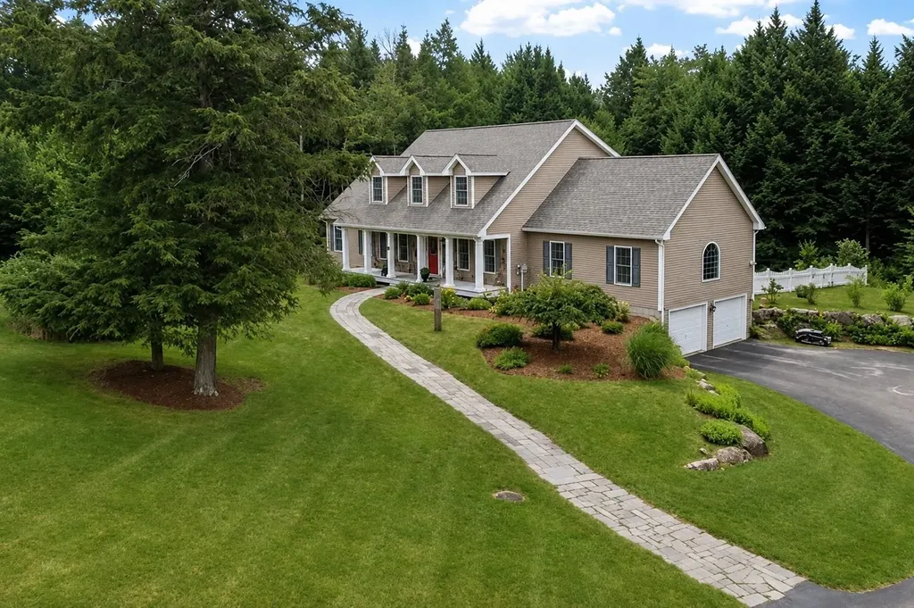 62 Monadnock Lane Peterborough NH 03458