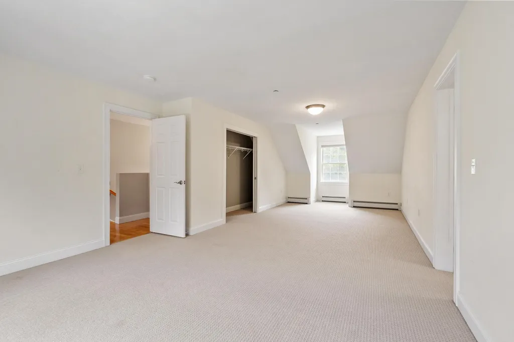 62 Monadnock Lane Peterborough NH 03458