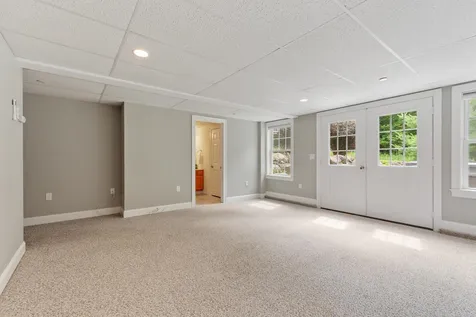 62 Monadnock Lane Peterborough NH 03458