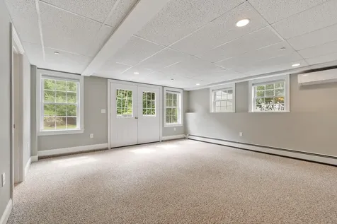 62 Monadnock Lane Peterborough NH 03458