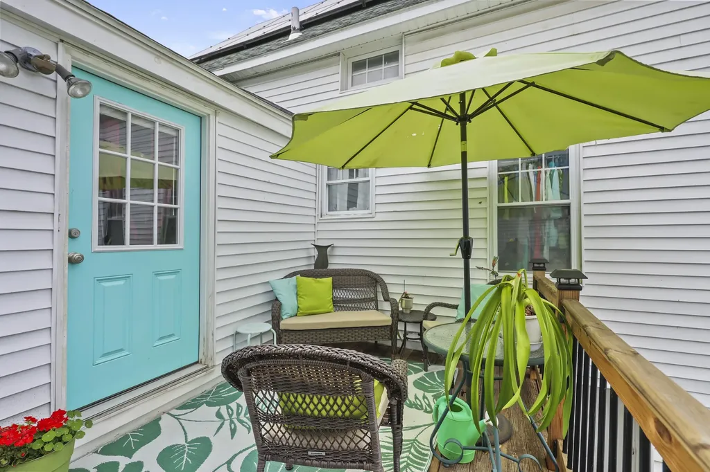 7066 Main Street Readsboro VT 05350