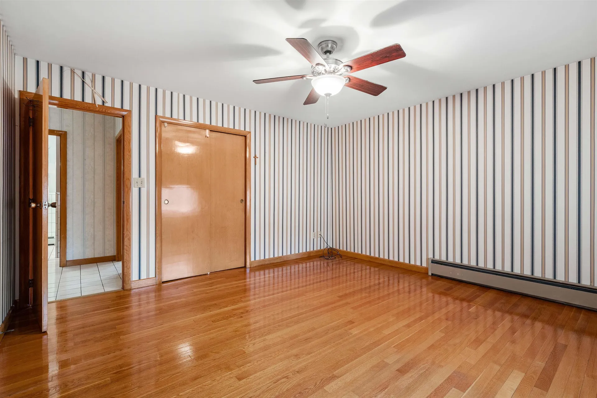 24 Plummer Street Goffstown NH 03102
