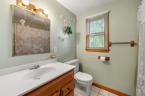 24 Plummer Street Goffstown NH 03102