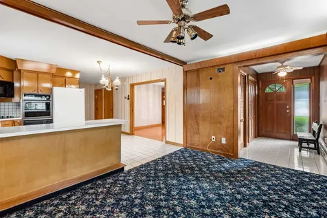 24 Plummer Street Goffstown NH 03102