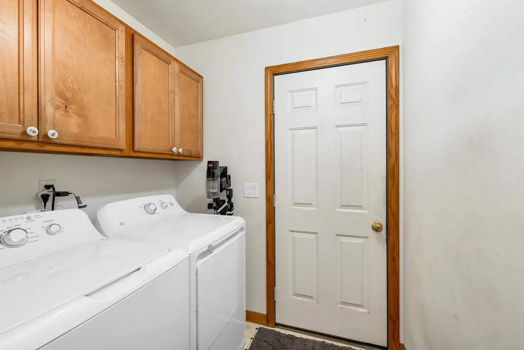 126 Pease Road Meredith NH 03253