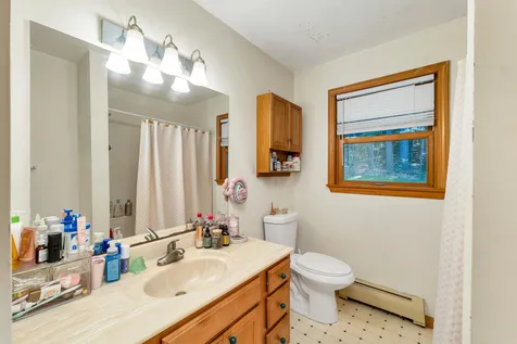 126 Pease Road Meredith NH 03253