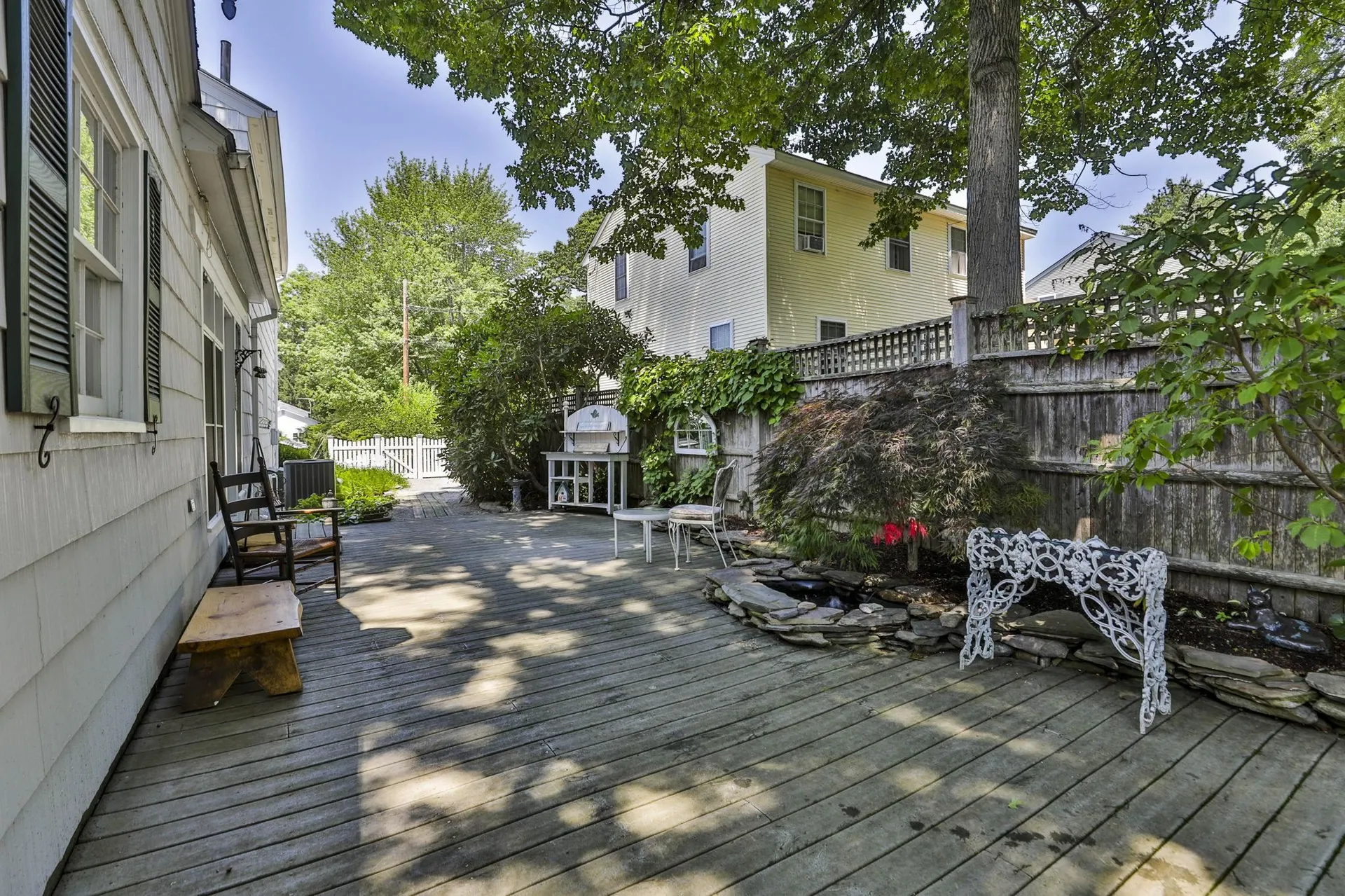 15 Hooker Street Nashua NH 03064