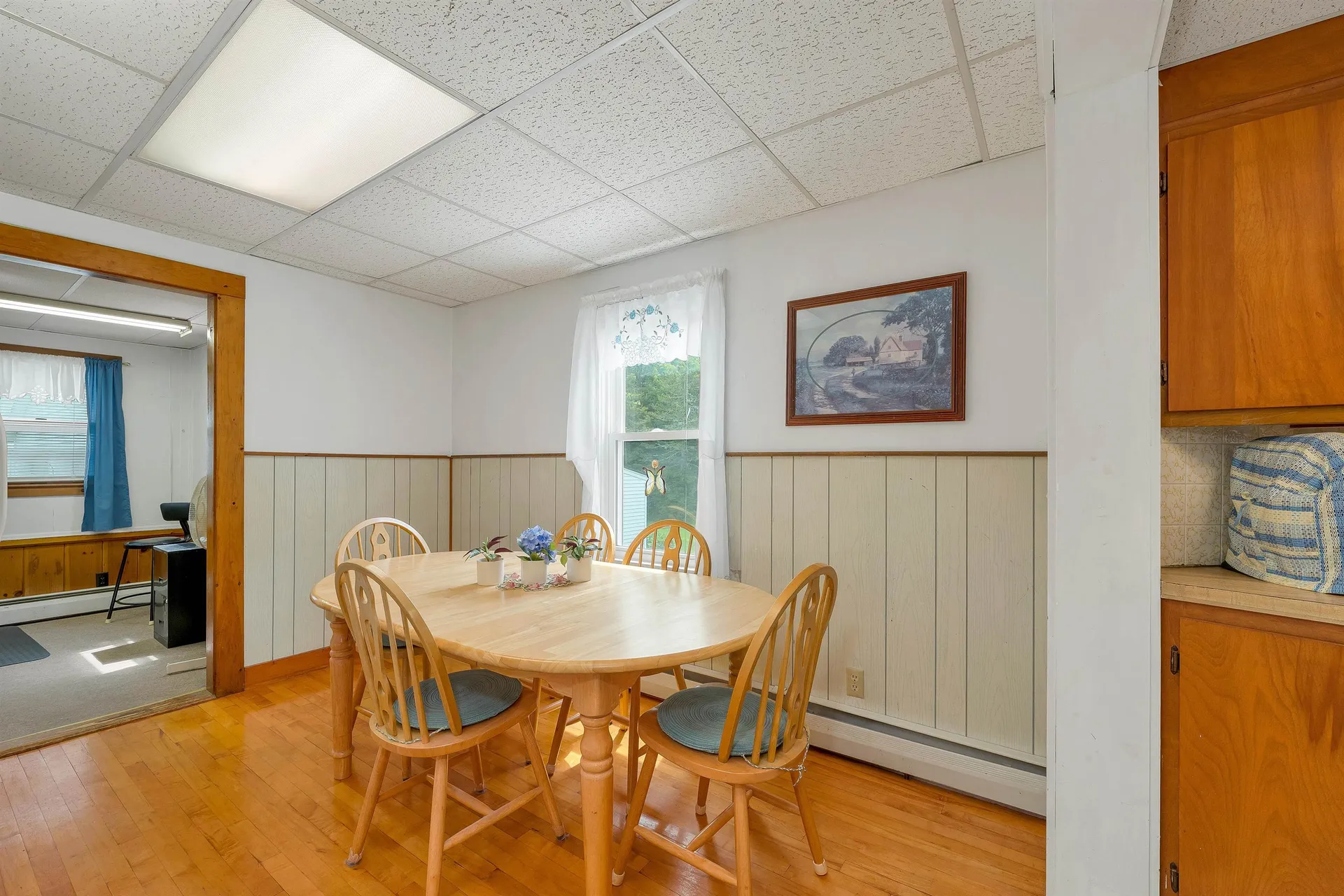22 Medlyn Street Milford NH 03055