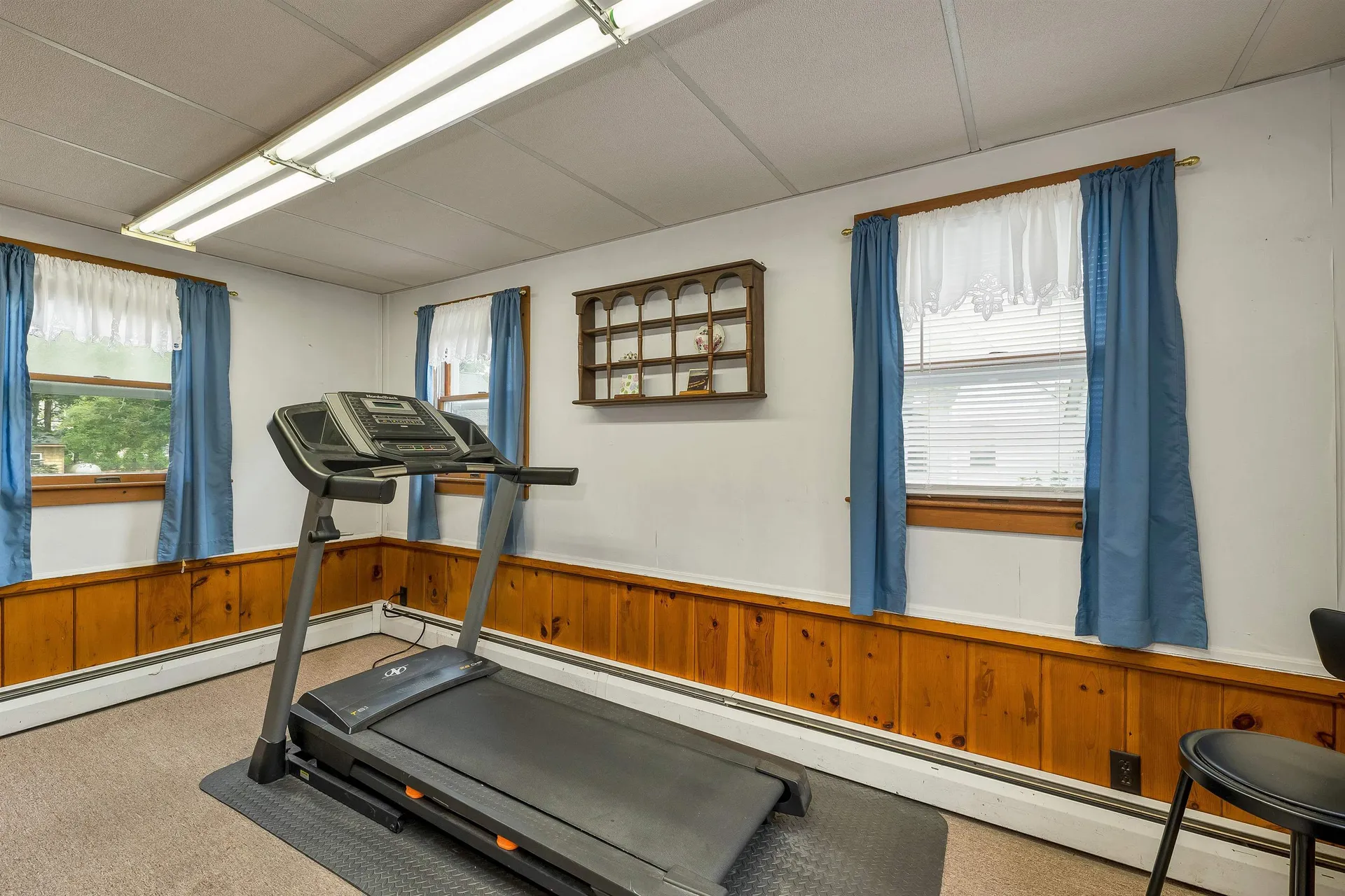 22 Medlyn Street Milford NH 03055