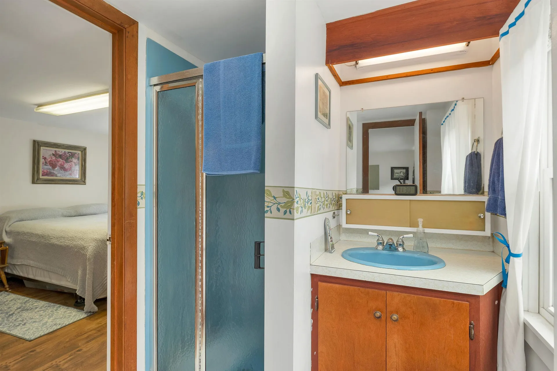 22 Medlyn Street Milford NH 03055
