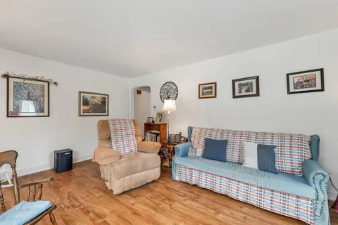 22 Medlyn Street Milford NH 03055