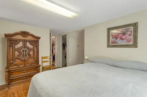 22 Medlyn Street Milford NH 03055