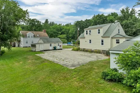 22 Medlyn Street Milford NH 03055