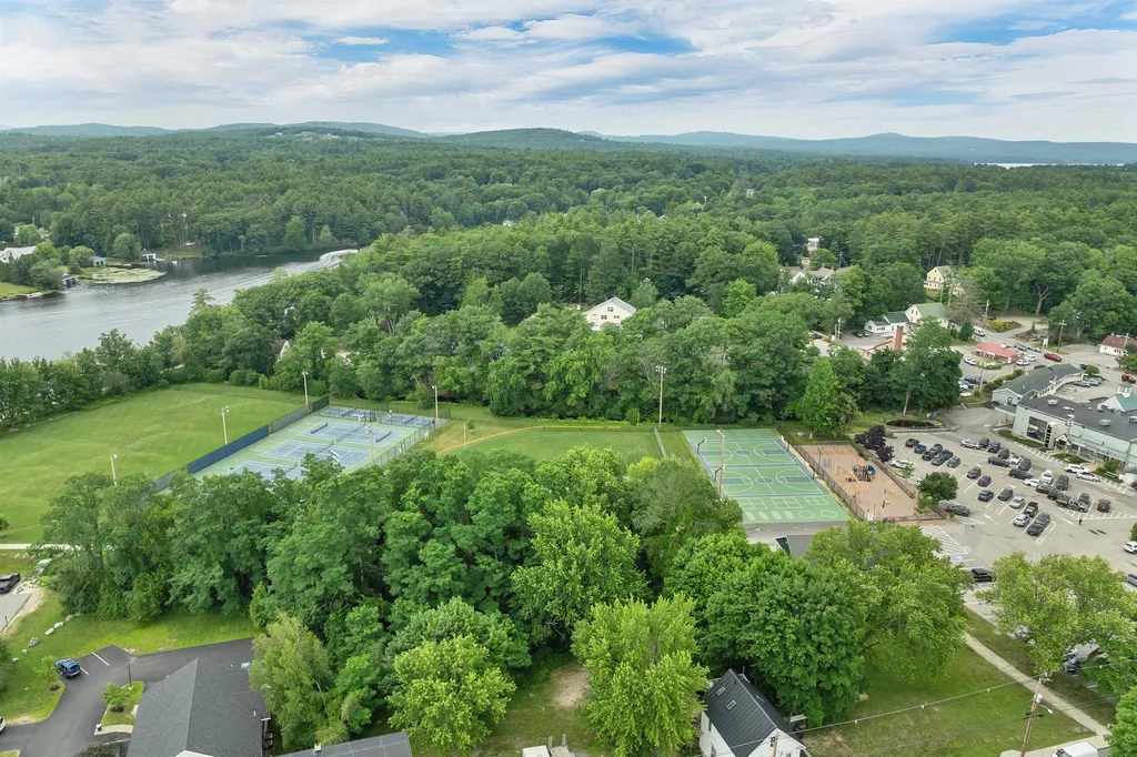 10 Old Mill Drive Wolfeboro NH 03894