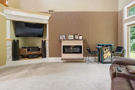 17 Spring Hill Road Mont Vernon NH 03057