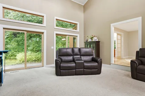 17 Spring Hill Road Mont Vernon NH 03057