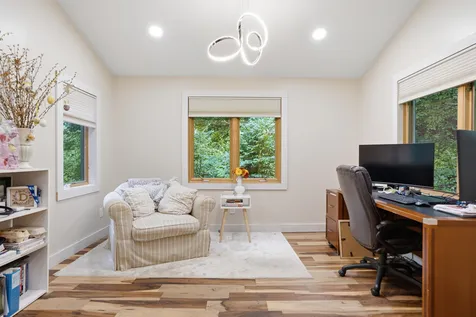 17 Spring Hill Road Mont Vernon NH 03057