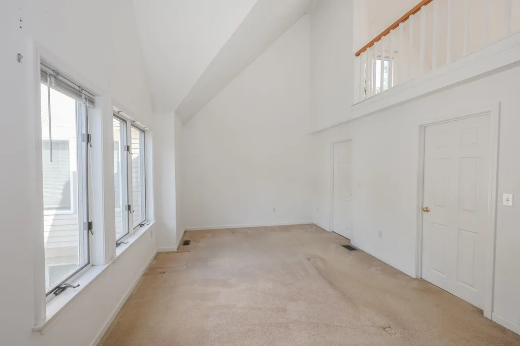 38 Dorchester Way Nashua NH 03064