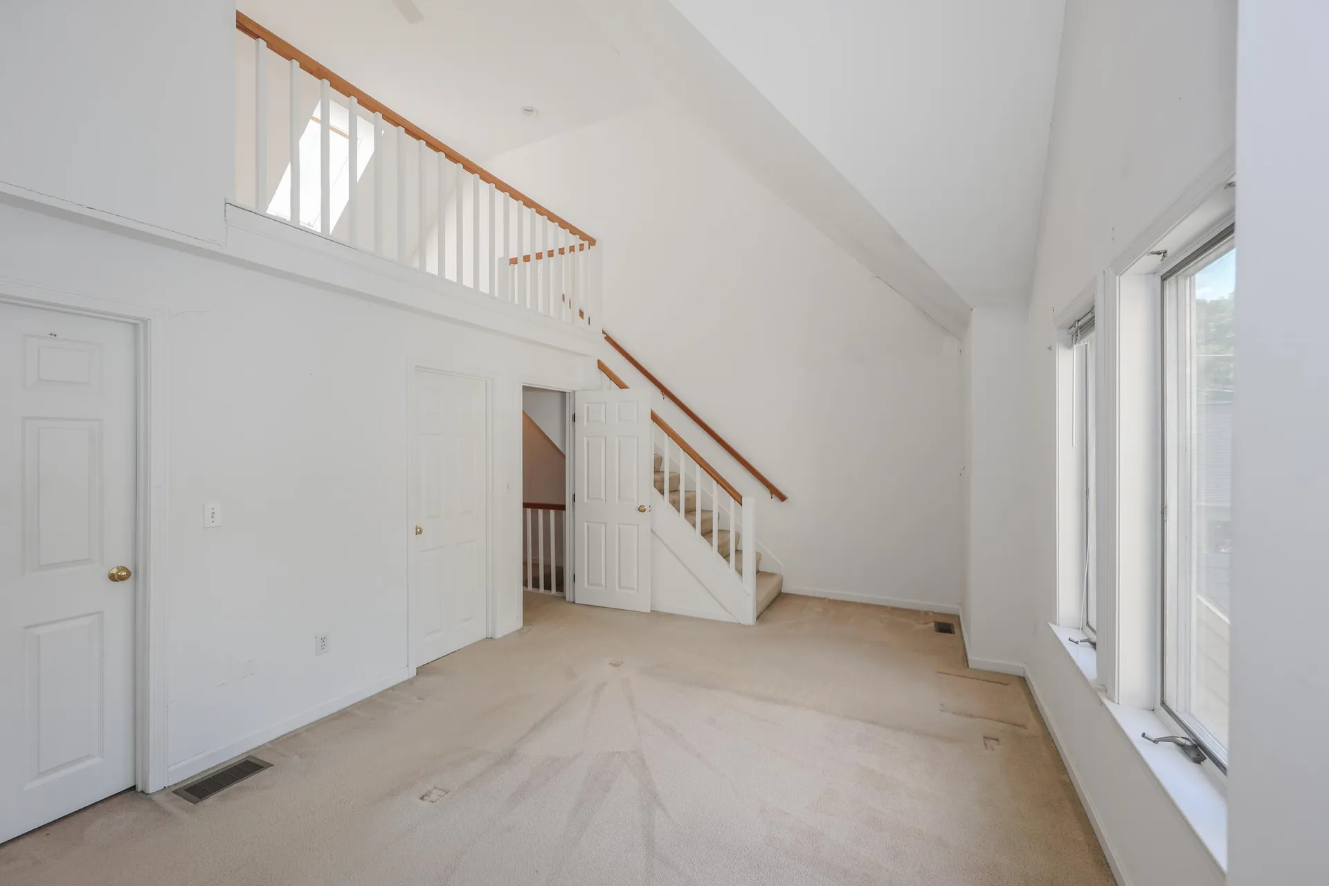 38 Dorchester Way Nashua NH 03064