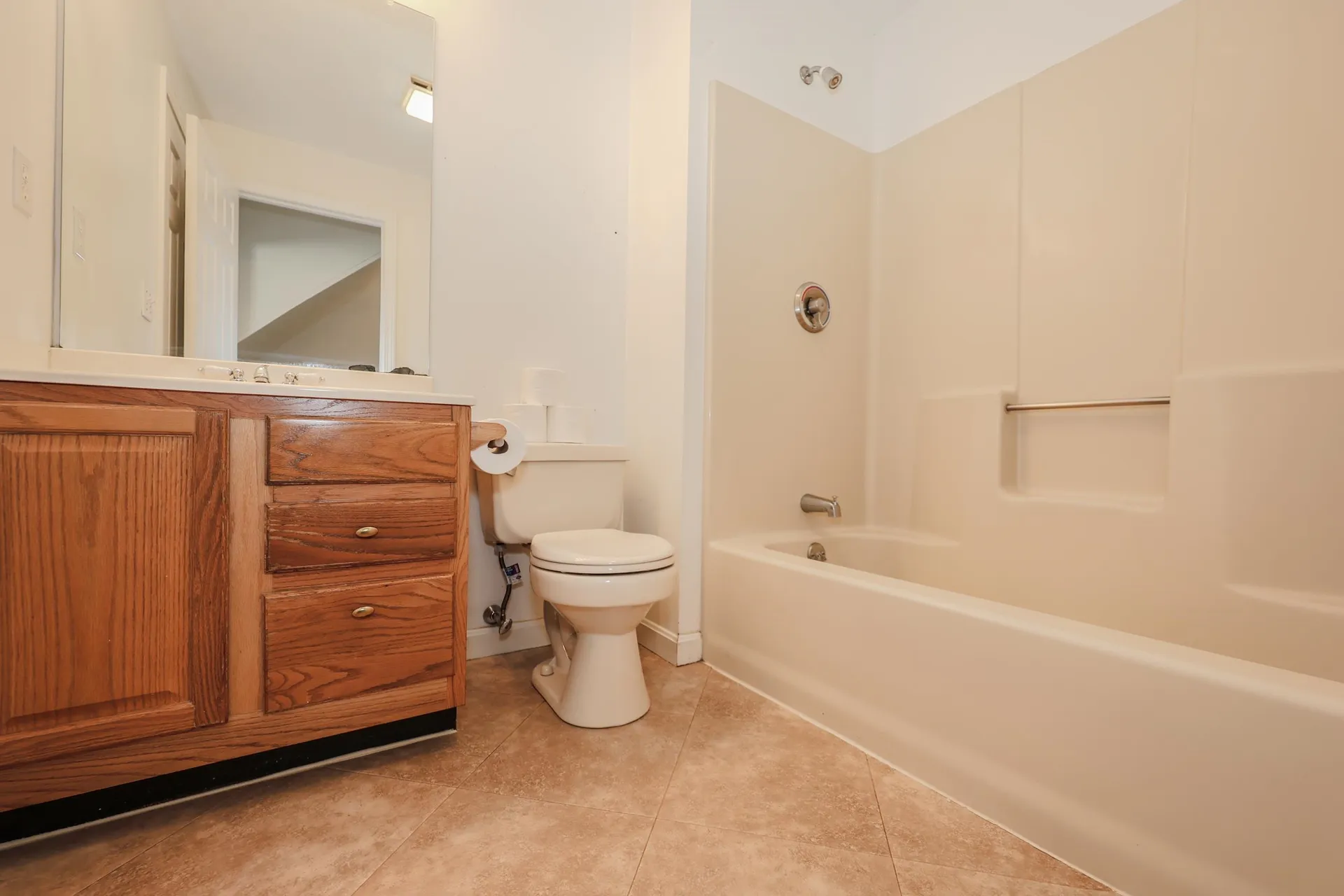 38 Dorchester Way Nashua NH 03064