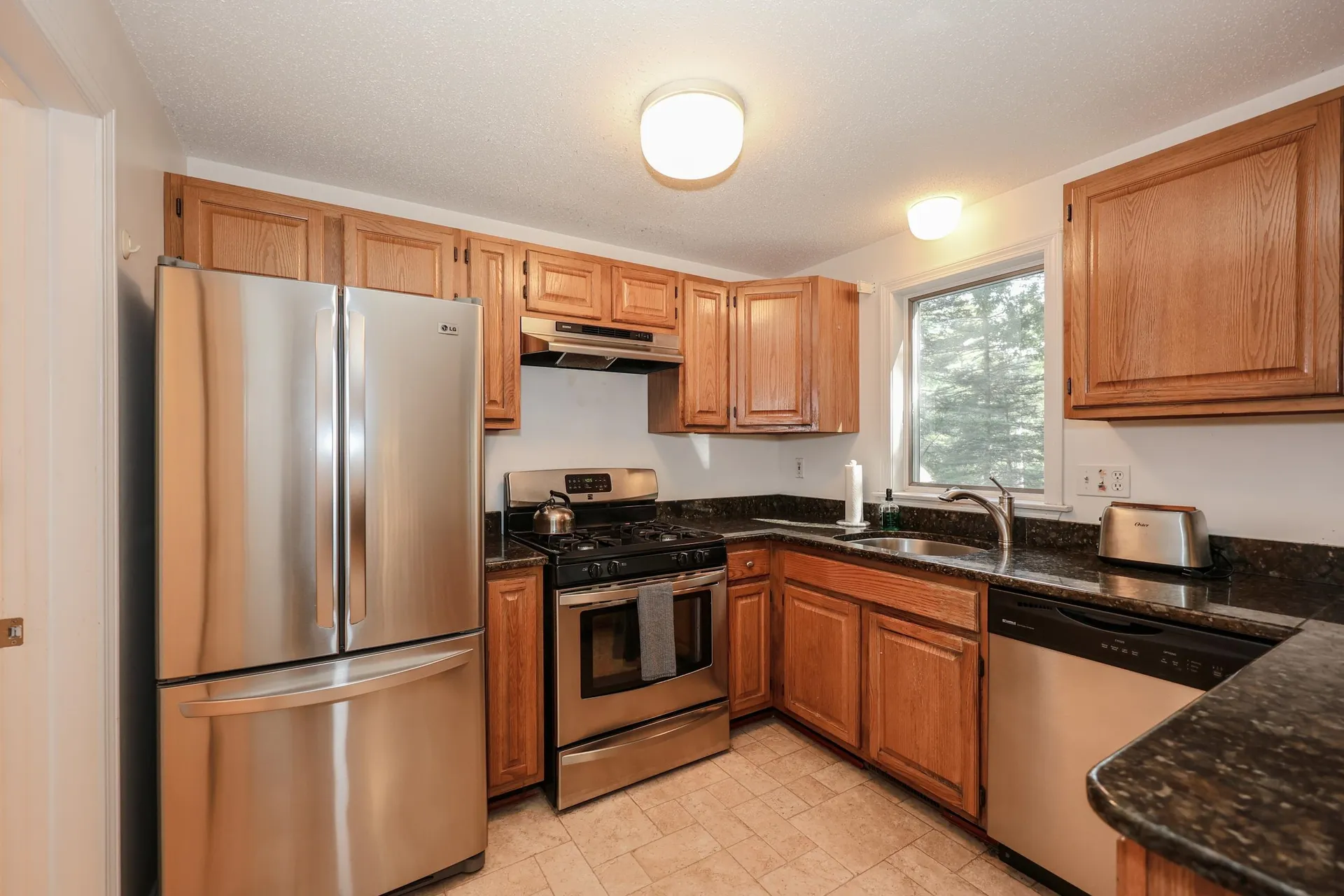 38 Dorchester Way Nashua NH 03064