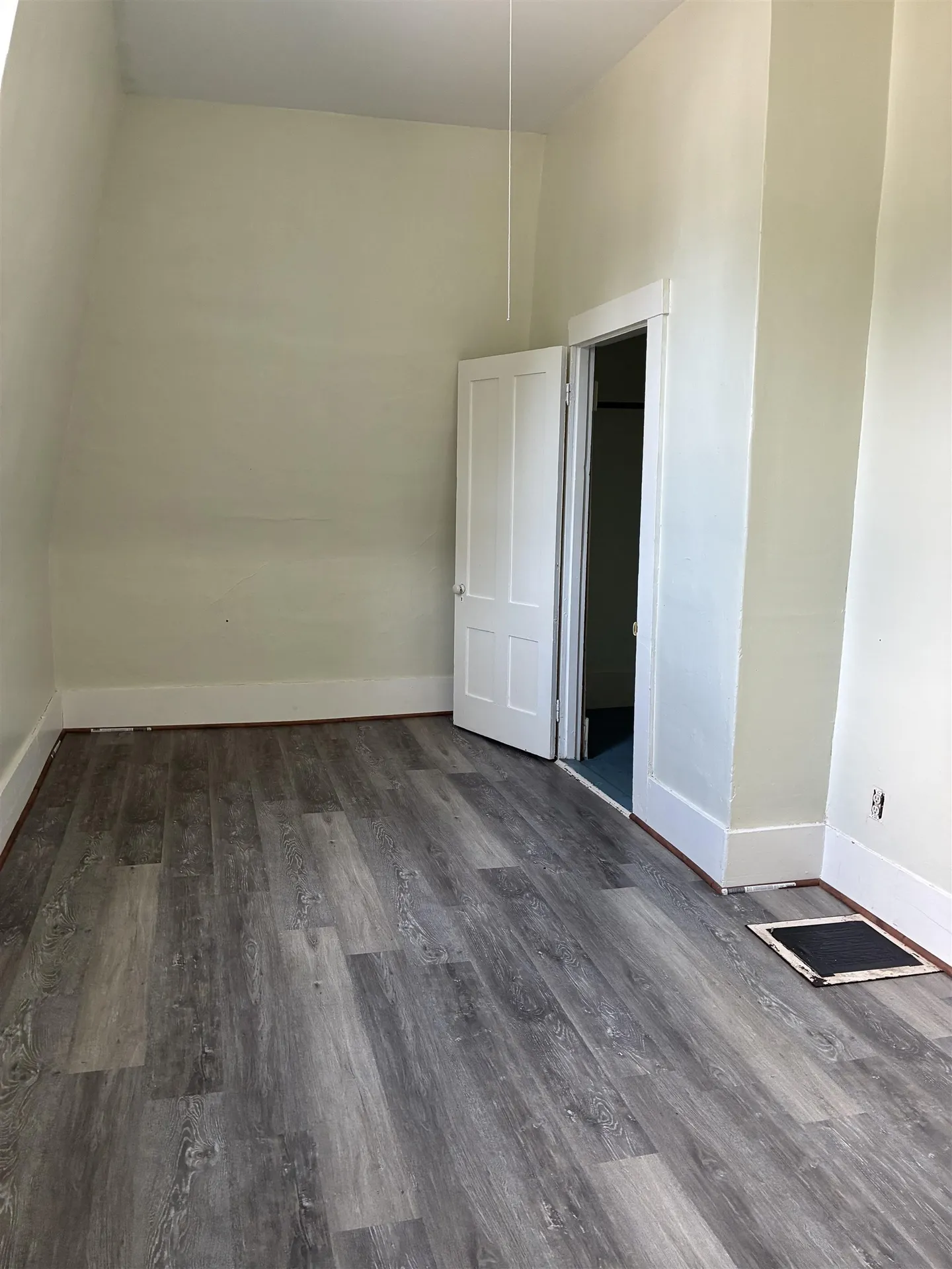 47 Myrtle Street Claremont NH 03743