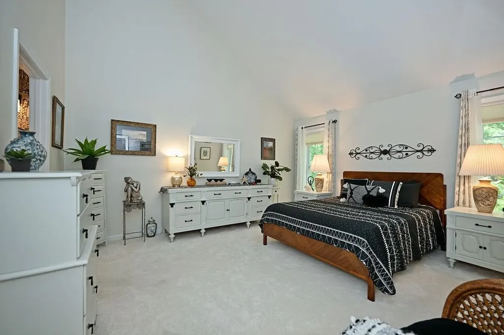 29 Augusta Way Dover NH 03820