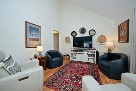 29 Augusta Way Dover NH 03820