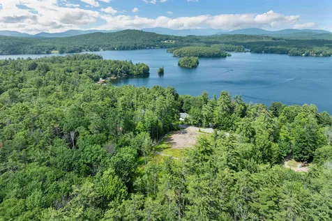 92 Winona Shores Road Meredith NH 03253