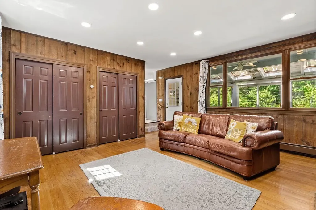 70 Hunter Farm Road Peterborough NH 03458