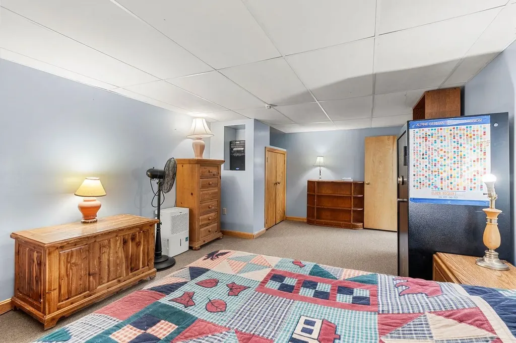 70 Hunter Farm Road Peterborough NH 03458