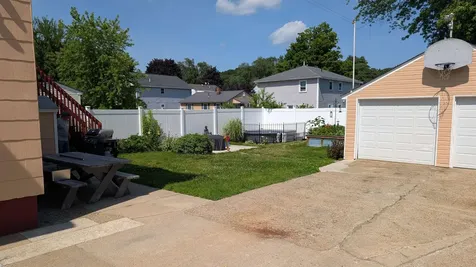275 Bartlett Street Manchester NH 03102