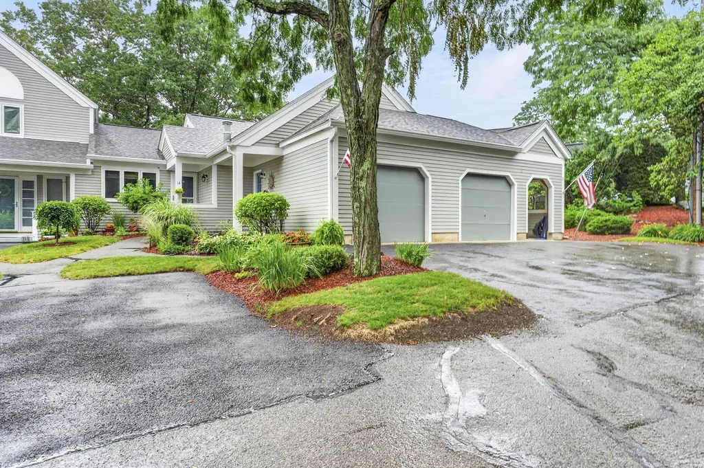 14 Heather Court Nashua NH 03062