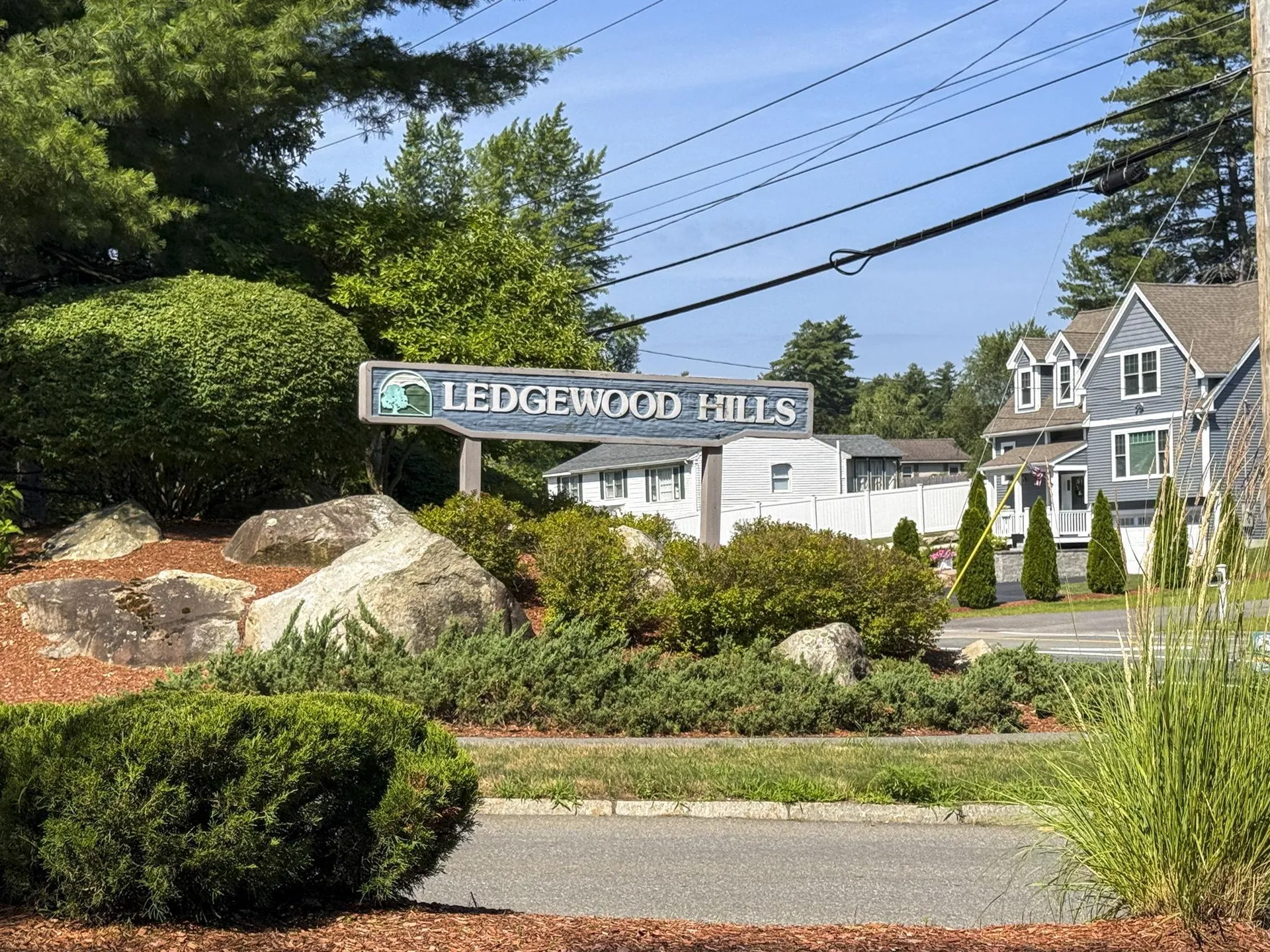 14 Heather Court Nashua NH 03062