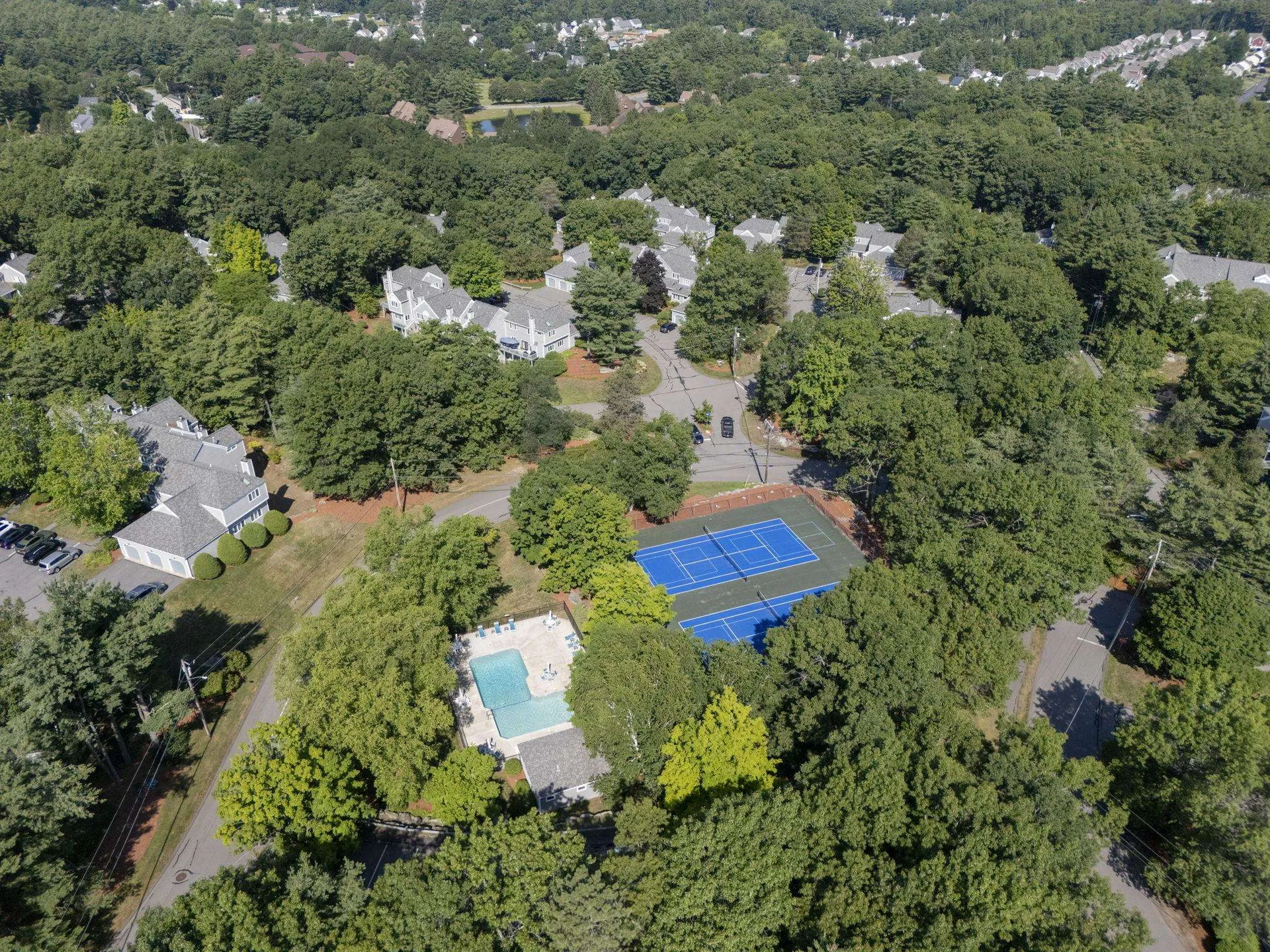 14 Heather Court Nashua NH 03062