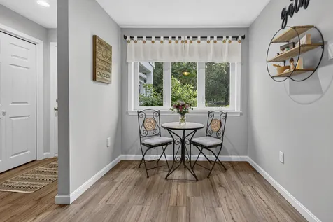 14 Heather Court Nashua NH 03062