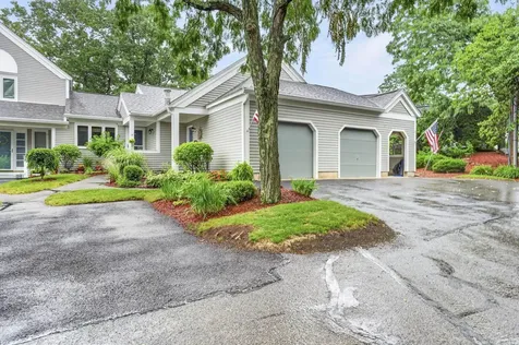 14 Heather Court Nashua NH 03062