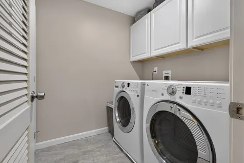 14 Heather Court Nashua NH 03062