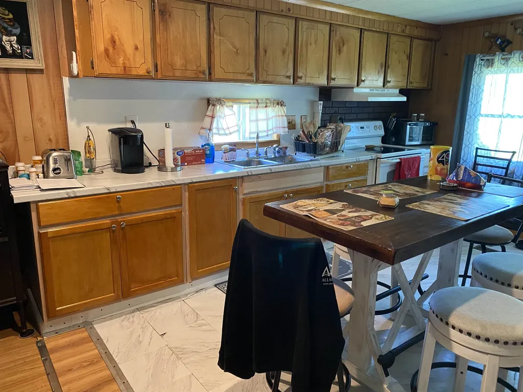 10 Preston Park Rutland City VT 05701
