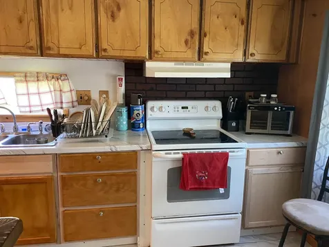 10 Preston Park Rutland City VT 05701