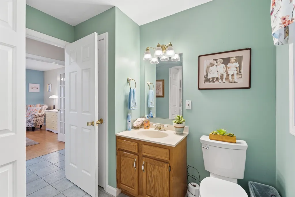 5 Alderwood Court Hooksett NH 03106