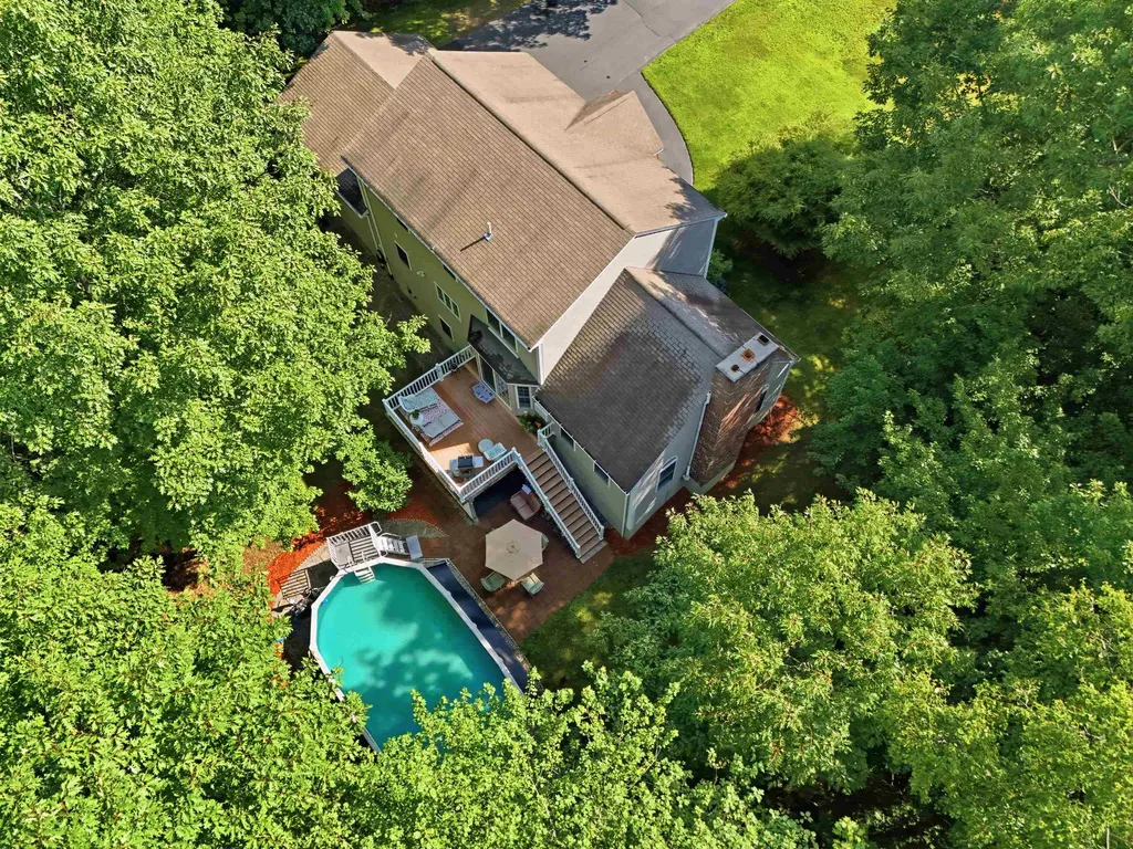5 Alderwood Court Hooksett NH 03106
