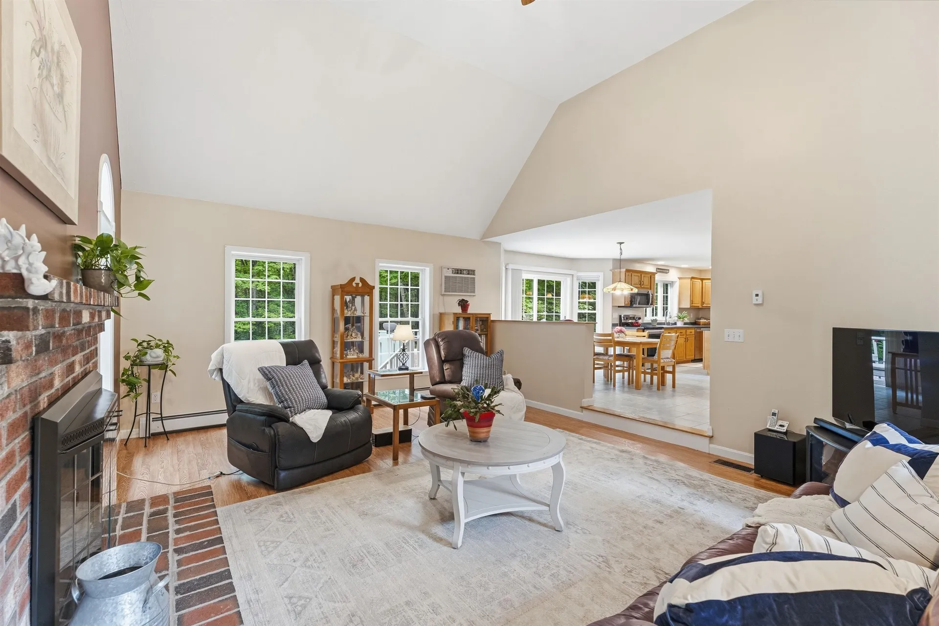 5 Alderwood Court Hooksett NH 03106