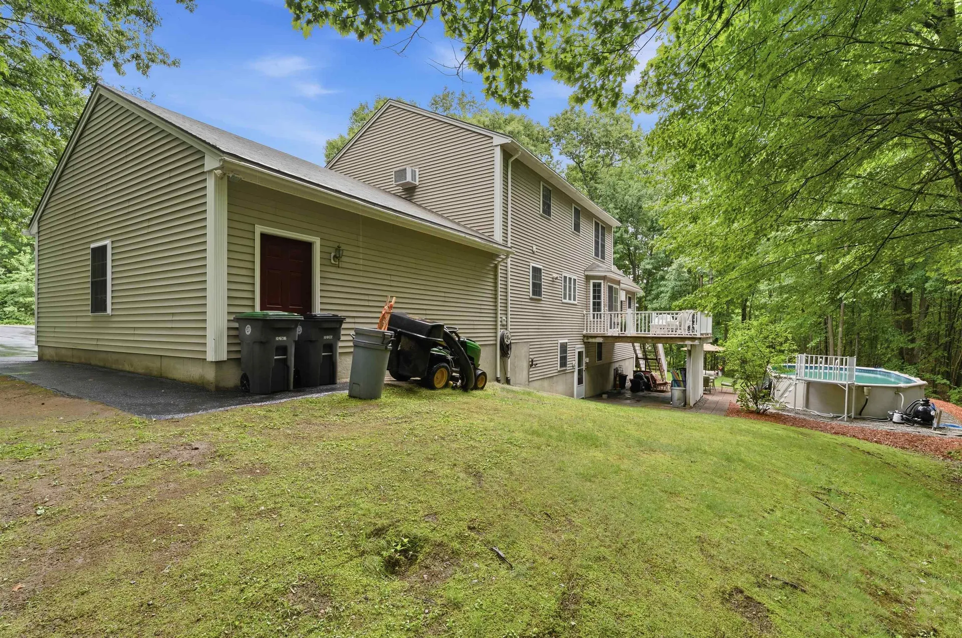 5 Alderwood Court Hooksett NH 03106